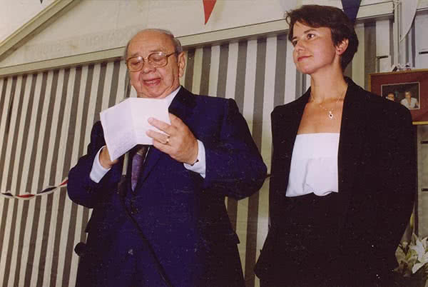 1986 - Odette ABTEY succède à son père Henri