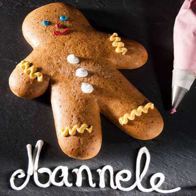 Bonhomme en Pain d'Epices d'Alsace "Mannele" ou "Mannala"