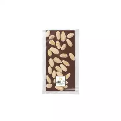 Tablette en chocolat au lait avec des amandes