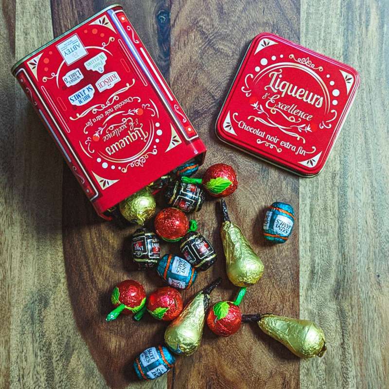 Boîte en métal “Vintage” rouge liqueurs (au chocolat noir)