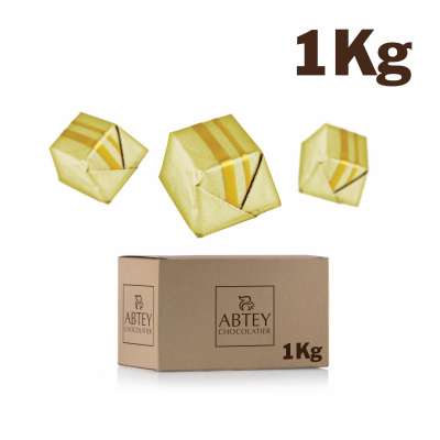 Vrac 1 Kg Carrés pralinés au chocolat noir fourré praliné noisette aux éclats crêpe dentelle